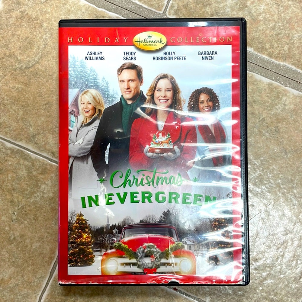 Hallmark Channel Christmas in Evergreen DVD!! 🎄